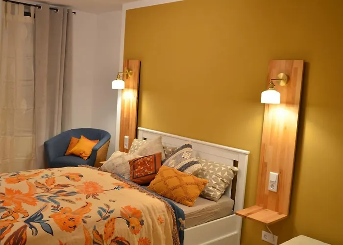 Msf Beiger Wolf Apartamento Kassel